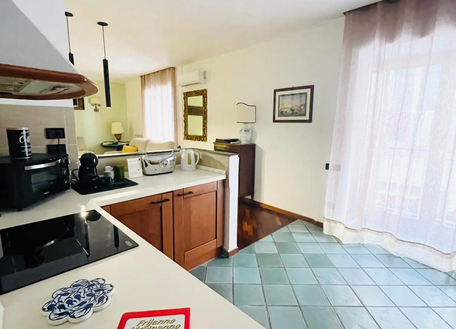 Re Gallo Luxury Apartment Plebiscito In Via Chiaia Naples Italy