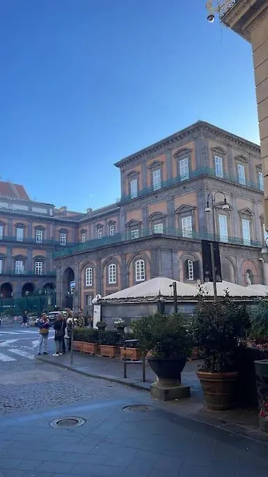 Re Gallo Luxury Apartment Plebiscito In Via Chiaia Naples