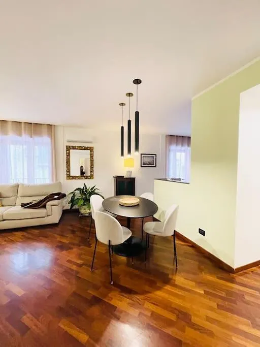 Re Gallo Luxury Apartment Plebiscito In Via Chiaia Naples