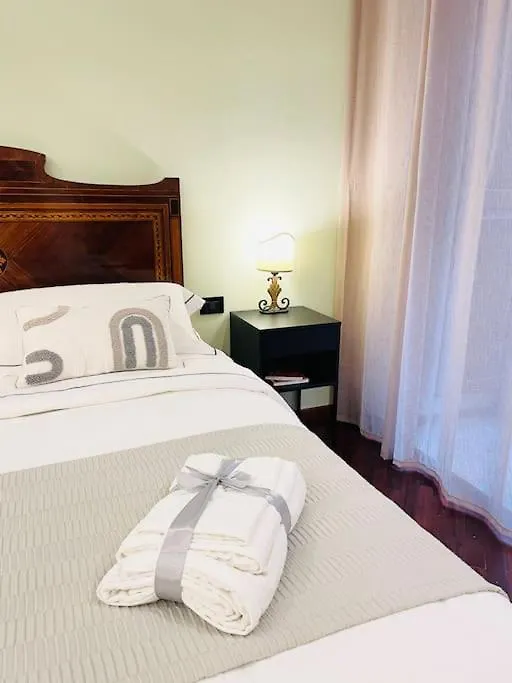 Re Gallo Luxury Apartment Plebiscito In Via Chiaia Naples